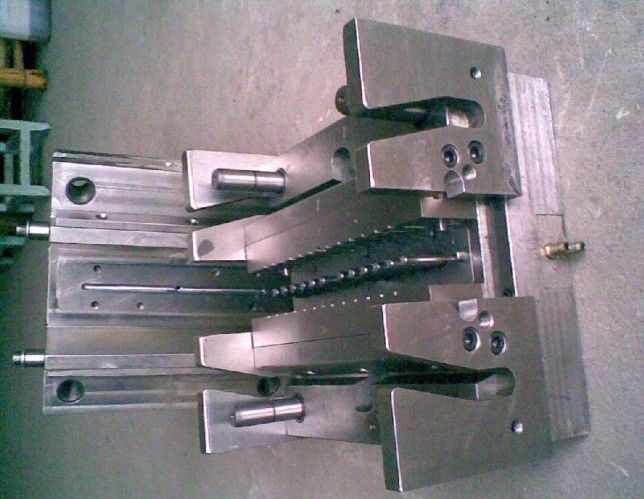 深圳模具廠,什么是注塑模具？